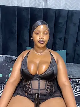 Snapshot of THICKBARBIE32 chatting on June 14, 2026, 5:58 pm THICKBARBIE32 online show from June 14, 2026, 5:58 pm