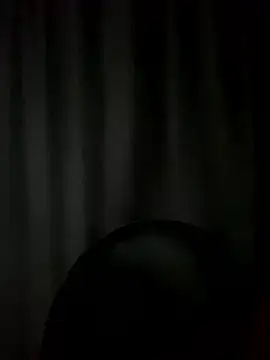 shrie beverly0000 online show from January 11, 2026, 1:23 am