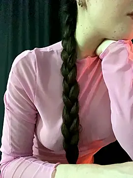 shrie beverly0000 online show from January 7, 2026, 11:10 pm