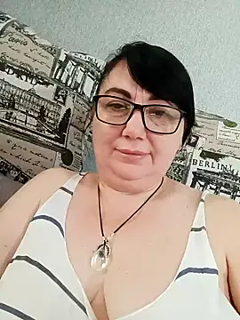 Snapshot of MariSwan222 chatting on July 4, 2026, 7:26 am MariSwan222 online show from July 4, 2026, 7:26 am