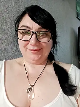 Snapshot of MariSwan222 chatting on June 20, 2026, 5:40 pm MariSwan222 online show from June 20, 2026, 5:40 pm