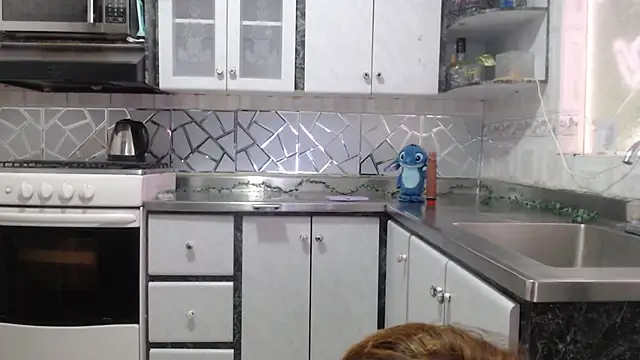 ABRAHAN XO online show from January 8, 2026, 1:17 pm