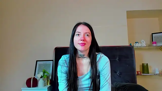 AdrianaCult online show from March 22, 2026, 1:12 pm