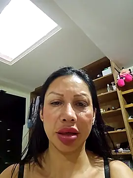 Snapshot of Grace_Velvet chatting on April 3, 2026, 10:27 pm Grace Velvet online show from April 3, 2026, 10:27 pm