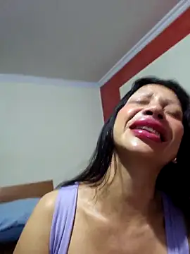 Snapshot of Grace_Velvet chatting on April 9, 2026, 9:15 am Grace Velvet online show from April 9, 2026, 9:15 am