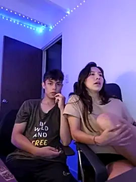 T-PHotxCouple online show from June 21, 2026, 5:13 am