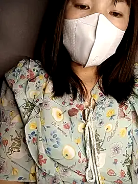 Snapshot of May-Ne chatting on January 12, 2026, 1:51 pm May-Ne online show from January 12, 2026, 1:51 pm