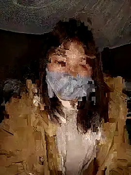 Snapshot of May-Ne chatting on January 6, 2026, 1:09 am May-Ne online show from January 6, 2026, 1:09 am