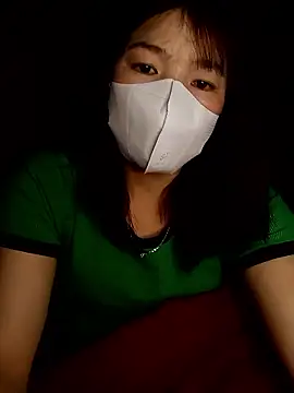 Snapshot of May-Ne chatting on January 9, 2026, 1:40 pm May-Ne online show from January 9, 2026, 1:40 pm