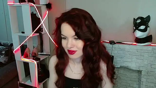 hot neighbor online show from May 17, 2026, 4:34 am