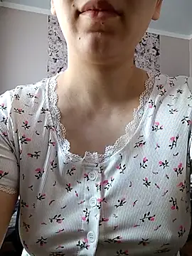 Snapshot of Emilyhomegirl1 chatting on February 24, 2026, 7:53 am Emilyhomegirl1 online show from February 24, 2026, 7:53 am