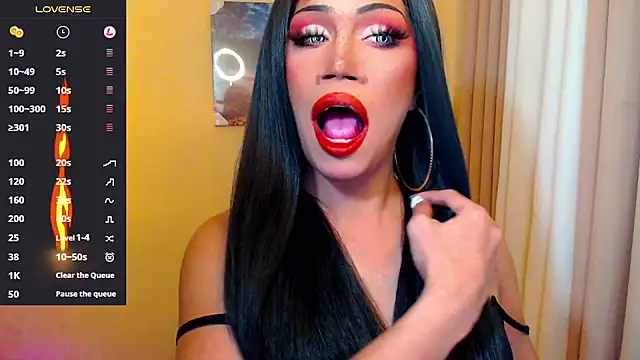 Snapshot of yoursexykaren chatting on December 19, 2025, 1:13 pm yoursexykaren online show from December 19, 2025, 1:13 pm