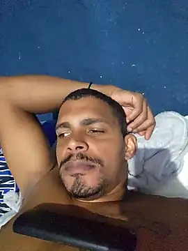 Snapshot of marreta240675 chatting on April 6, 2026, 6:42 pm marreta240675 online show from April 6, 2026, 6:42 pm