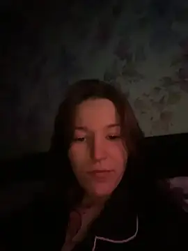 SofiaLav online show from December 17, 2025, 8:47 pm