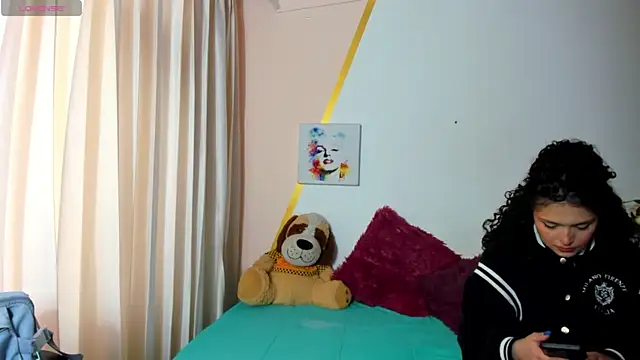 Snapshot of MapeDiamond chatting on April 6, 2026, 3:24 pm MapeDiamond online show from April 6, 2026, 3:24 pm