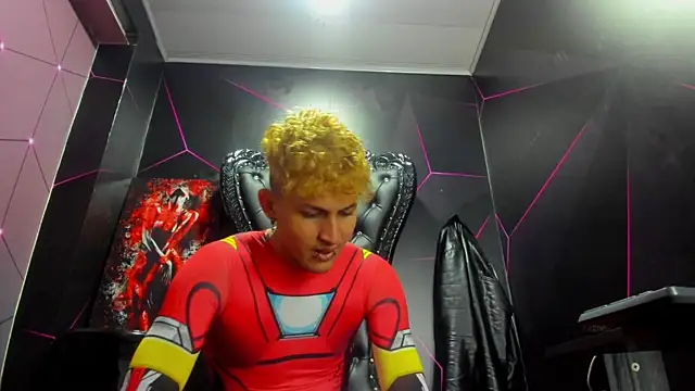 Ethan Waalker online show from April 1, 2026, 1:34 pm