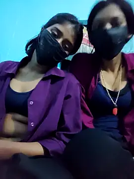 Snapshot of Aaradhya-Rani chatting on December 19, 2025, 11:56 am Aaradhya-Rani online show from December 19, 2025, 11:56 am