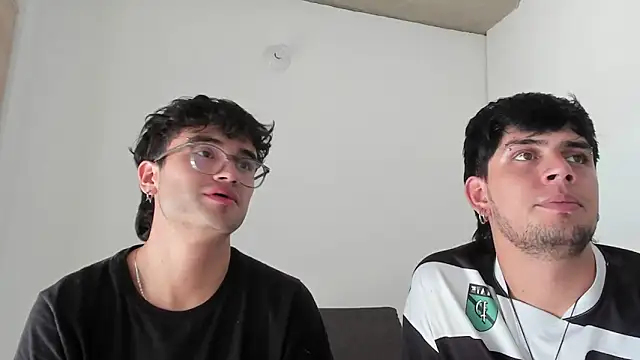 charlie dicker online show from February 7, 2026, 7:11 pm