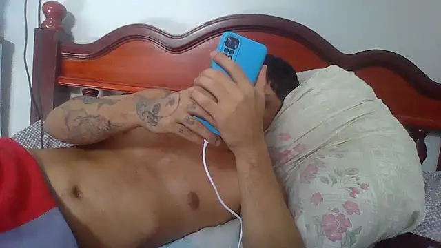 moreno dotado22 online show from May 28, 2026, 2:23 pm
