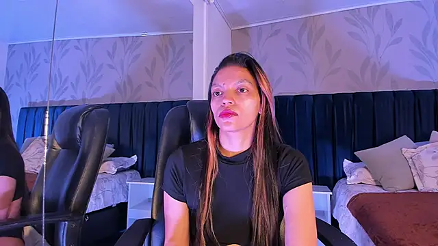 Snapshot of Ishtar_24 chatting on January 8, 2026, 11:49 am Ishtar 24 online show from January 8, 2026, 11:49 am