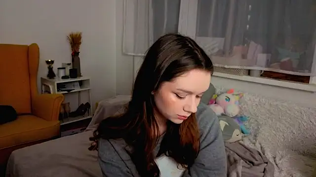 Snapshot of my_liss chatting on December 23, 2025, 2:44 am my liss online show from December 23, 2025, 2:44 am