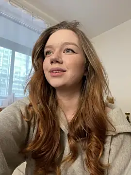 Snapshot of my_liss chatting on December 22, 2025, 8:47 am my liss online show from December 22, 2025, 8:47 am