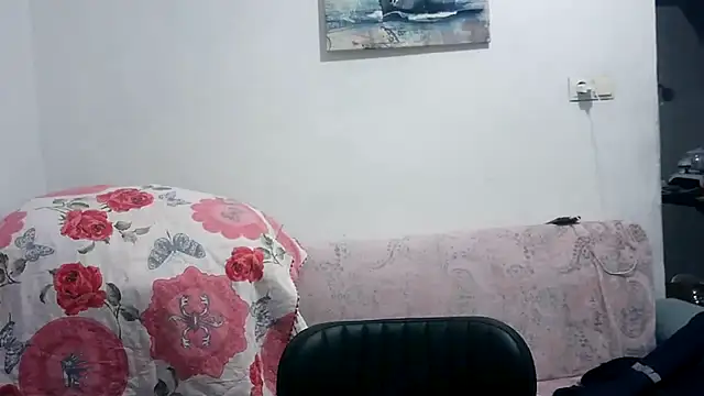 Snapshot of kobra21turki chatting on January 7, 2026, 2:11 pm kobra21turki online show from January 7, 2026, 2:11 pm