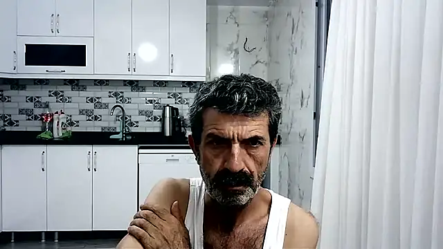 Snapshot of kobra21turki chatting on June 4, 2026, 5:17 pm kobra21turki online show from June 4, 2026, 5:17 pm