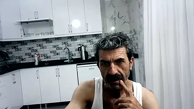 Snapshot of kobra21turki chatting on June 6, 2026, 8:58 pm kobra21turki online show from June 6, 2026, 8:58 pm