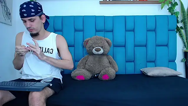 boy Dirty X online show from January 9, 2026, 5:14 am