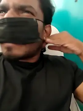 Snapshot of _alexzz1155_ chatting on April 16, 2026, 6:36 am alexzz1155 online show from April 16, 2026, 6:36 am