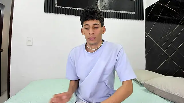 Emer santos online show from February 13, 2026, 8:31 pm