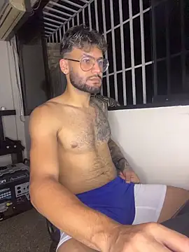 thedragonboyxxx online show from July 9, 2026, 5:41 am