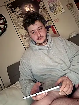 damslebambou1 online show from April 5, 2026, 11:55 pm