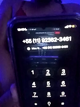 Snapshot of bellahott22 chatting on February 21, 2026, 9:50 pm bellahott22 online show from February 21, 2026, 9:50 pm