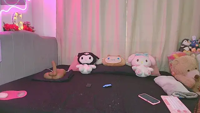 aihnoa split18 online show from April 8, 2026, 3:02 pm