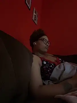 SweeTexasKyn online show from February 1, 2026, 6:33 am