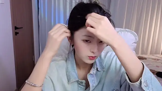 Snapshot of Koikoi___ chatting on February 27, 2026, 4:12 am Koikoi online show from February 27, 2026, 4:12 am