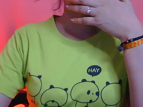 Snapshot of miss_ragni chatting on May 23, 2026, 2:21 am miss ragni online show from May 23, 2026, 2:21 am