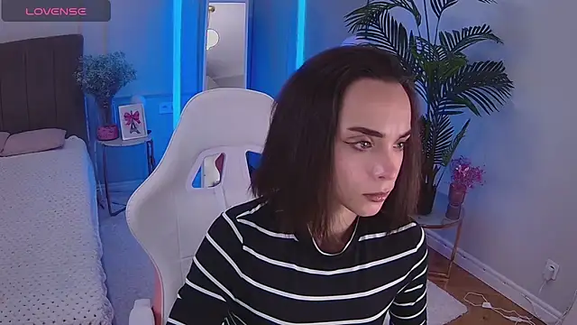 Dayana Foxy online show from December 22, 2025, 8:03 am