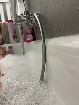 Snapshot of Klarry69 chatting on March 29, 2026, 8:32 pm Klarry69 online show from March 29, 2026, 8:32 pm