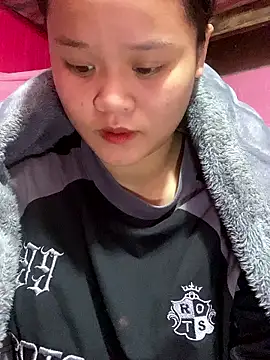 Snapshot of Thanhhuyen001 chatting on January 6, 2026, 7:12 am Thanhhuyen001 online show from January 6, 2026, 7:12 am