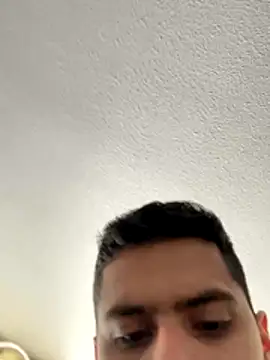 HotWhisper22 online show from December 17, 2025, 3:28 pm