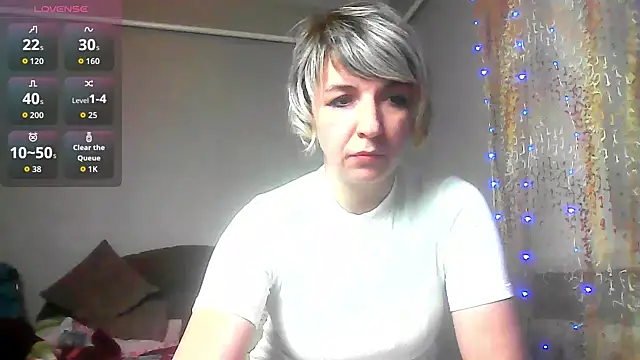 Lana Foxyy online show from March 25, 2026, 7:46 pm