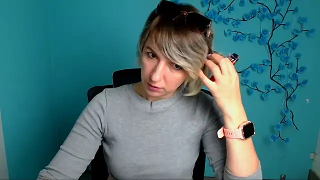 Lana Foxyy online show from May 21, 2026, 12:13 pm
