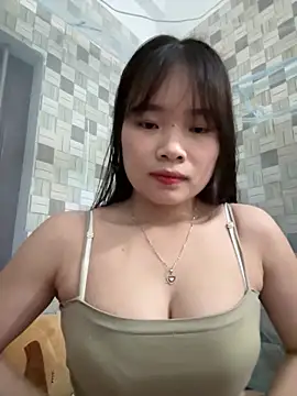 Snapshot of Meohen-122 chatting on December 17, 2025, 1:38 pm Meohen-122 online show from December 17, 2025, 1:38 pm