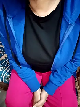 Sofia-111 online show from January 15, 2026, 3:32 am