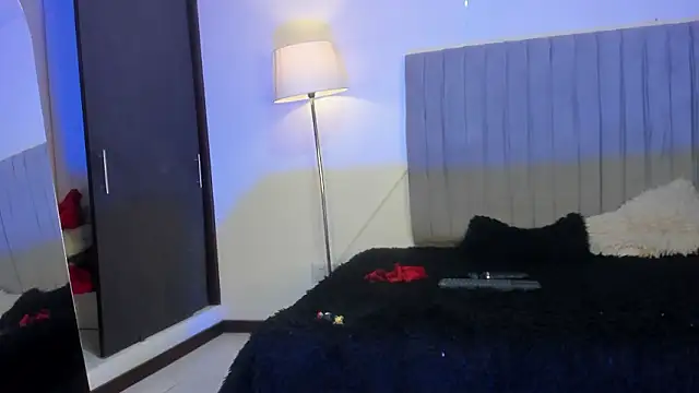 Snapshot of im_thomass chatting on February 15, 2026, 12:59 pm im thomass online show from February 15, 2026, 12:59 pm