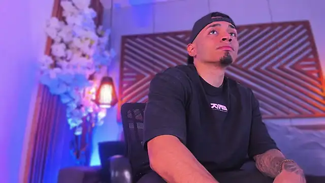 Snapshot of Ares_Stone chatting on January 8, 2026, 12:00 pm Ares Stone online show from January 8, 2026, 12:00 pm