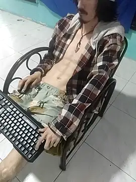 sk8-boy online show from February 9, 2026, 12:47 pm